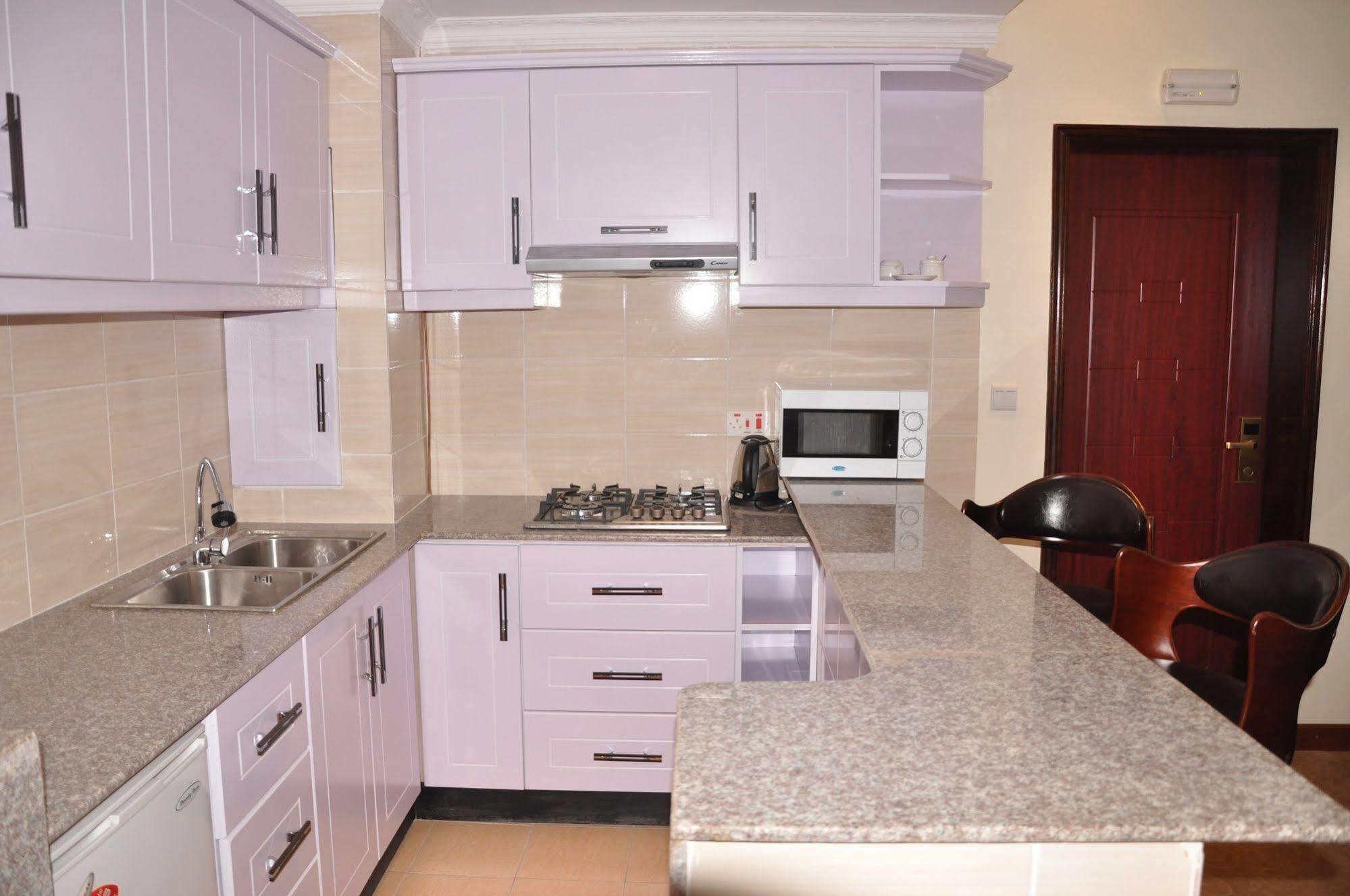 Great Seasons Hotel Кигали Экстерьер фото